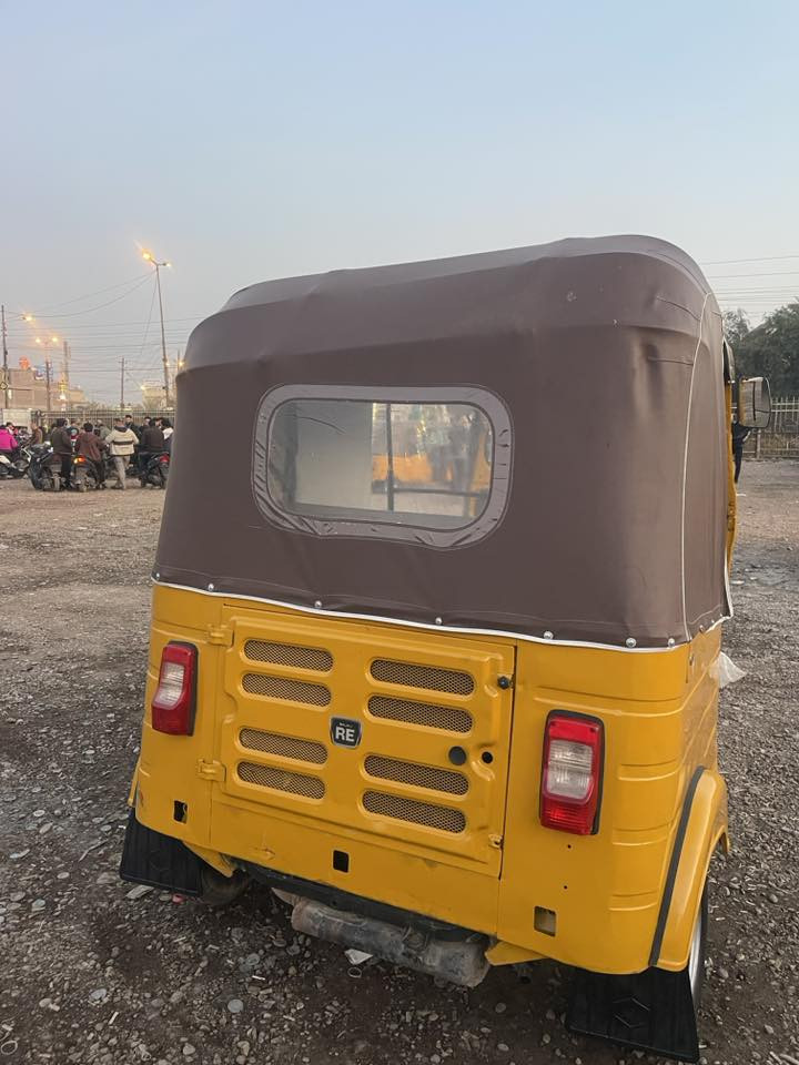 السلام عليكم تكتك 20تكتك معمره وكامله مصبوغه صبغ عام التكتك اوراق السعر 5ملاين وبيه مجال هاذه رقمي ***********
