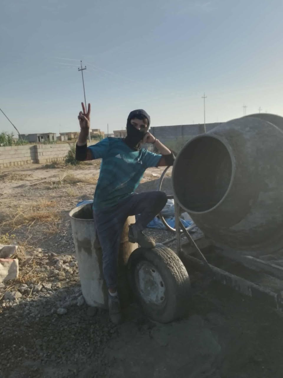 #يوجد كادر صب سس مماشي لاش شغل درجه وله بسعار مناسبه نتصال على رقم ‏‪0781 309 5628‬‏ وحياكم الله
