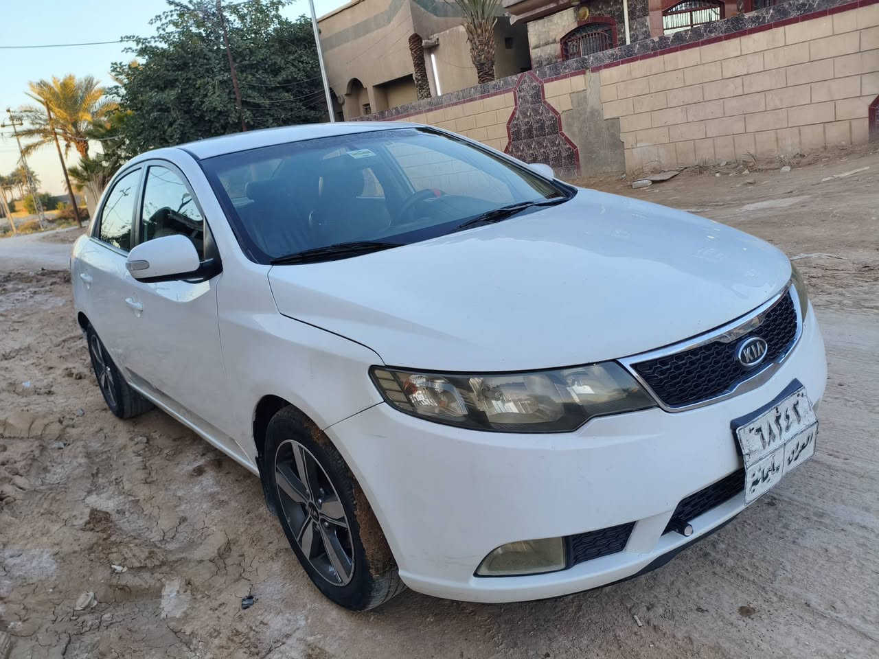 كيا سيراتو2010 خليجي قطعتين ***********
سنويه ل2027 كير محرك وصدر مكفولات
سيارة باسمي 
تخم تاير وباتري جديد
السعر 84 وبيه مجال بسيط 
***********
***********
