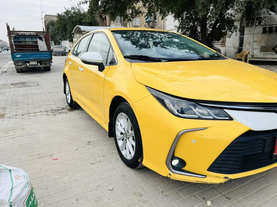 السلام عليكم للبيع كورله خليجي شركه عامه وكاله SASموديل 2020سياره فول من عدى فتحه سيار كفاله عامه صبغ اثر حلوب بدون تبديل أي قطعه 
موصفات 
بصمه تشغيل 
بصمه أبواب 
5ويل كب
تبريد قطعتين 
حساس امامي خلفي 
أربعه دسك 
مري شفط +اشاره 
سياره بسمي تحويل مباشر.
مصفره هيئه وغرامات 
غير متواجد عله الفيس 
عنواني بغداد السعر 165
رقم ***********
