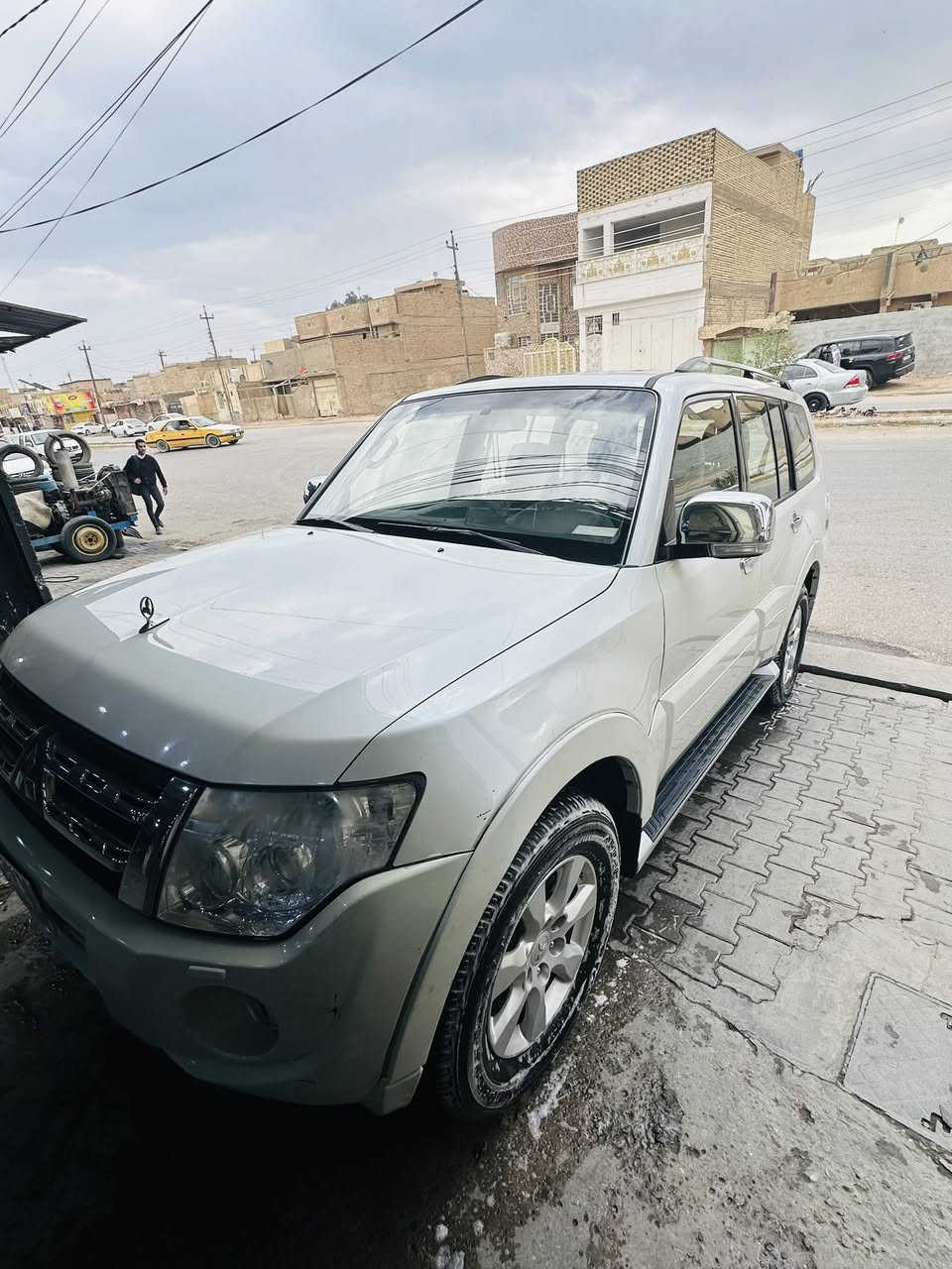 باجيرو حبتور ٢٠١٤رقم بغداد مكفولة من الضربة سونارها عندي نص مكينة مفتوح مال جناي خير من الله عوزها تخم تاريات وحدادية الباقي كلة مابي شي مكانها نجف 
سعر١٧٠وبيه مجال بسيط


**إذا كنت صاحب هذا الإعلان وتريد حذفه لأي سبب، رجاءا أرسل رسالة إلى الدعم الفني**