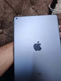 ايباد ٩ • مبدل • كلاسه