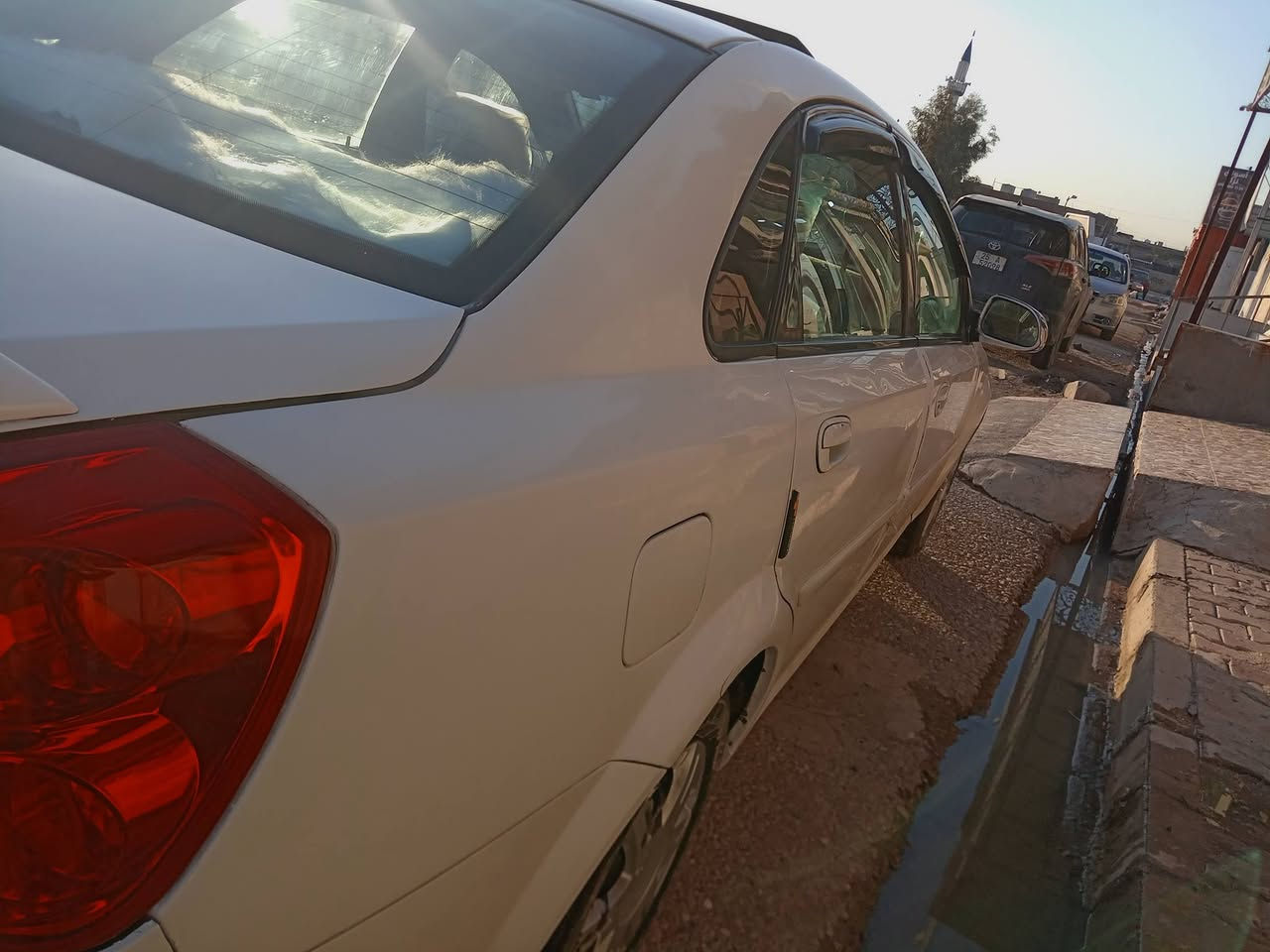 اوبترا2004سنوية لحد31كوبون بنزين موجود كيرو محرك بل شرط سيارة كلش نضيف بدون ضرب سعرة62ورقە و مجال***********
