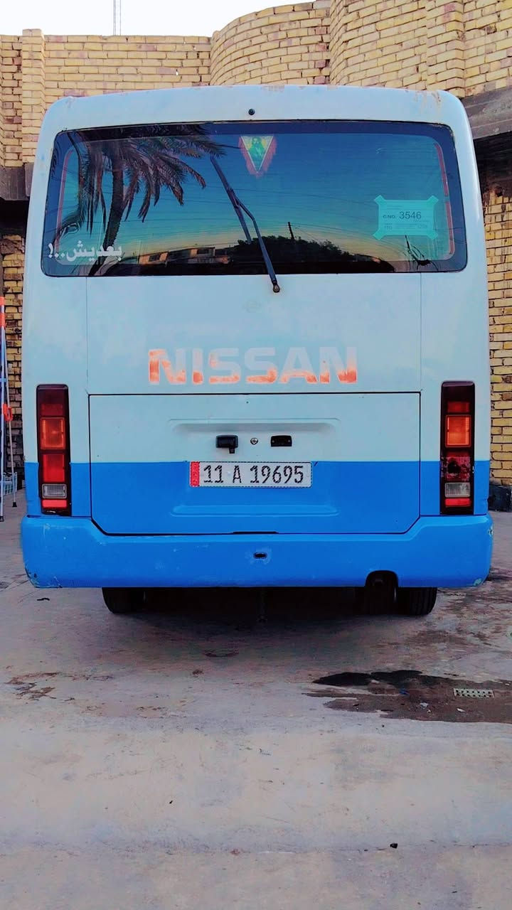 سلام عليكم كوستر البيع موديل 2002 مكيه او كير او اكسن جداد مكينه كاز كرنفال داخل جديد تأيرات جداد سياره احلى من الصوره مكان حله السعر 105 او بيهي مجال الرقم ***********
