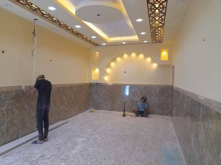 السلام عليكم
صباغ اشتغل داخل      
وخارج أنواع الصبغ 
والتصليح بسعار مناسبة 
شغل كلش حلو ومرتب 
***********
الرقم الاستفسار خاص:🌺 
السكن سبع البور (  واتساب مفتوح
