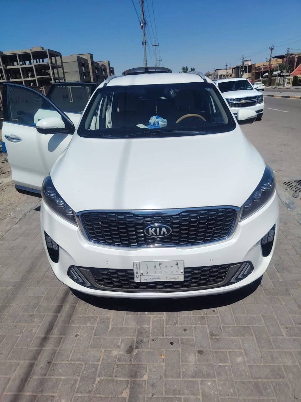 السلام عليكم / سورنتو  2020 خليجي للبيع

كفاله عامه. رقم بصره  تحويل ثاني يوم

كامل مواصفات ماعدا التنته . خمس كاميرات

السعر 265 ورقه

اخوان انه مكلف بالنشر 

هذا رقم صاحب السيارة 

*********** البصرة, العراق
