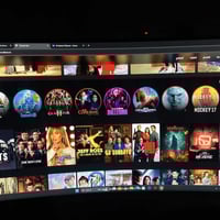 شاشة سامسونج • ٢٧إنش • ٢٤٠هرتز مقوس