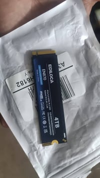 ٤ تيرا • NVMe M.2 • PCIe 4.0