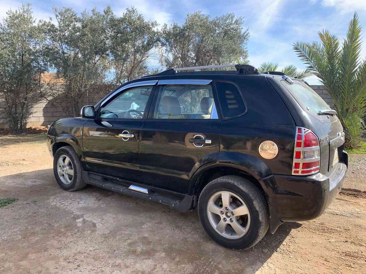 السلام عليكم
هوندا توسان ٢٠٠٦ رقم صلاح الدين الماني مشروع وطني

محرك كير صدر شرط

كهربائيات كلها شغاله

تبريد تدفئه

السياره بيها كم قطعه صبغ بس اني انطيك احزام

سياره حيل حلوه السعر ٩٠ او مراوس بسياره زغيره اوتو

والف هلا مكانها تكريت العلم
