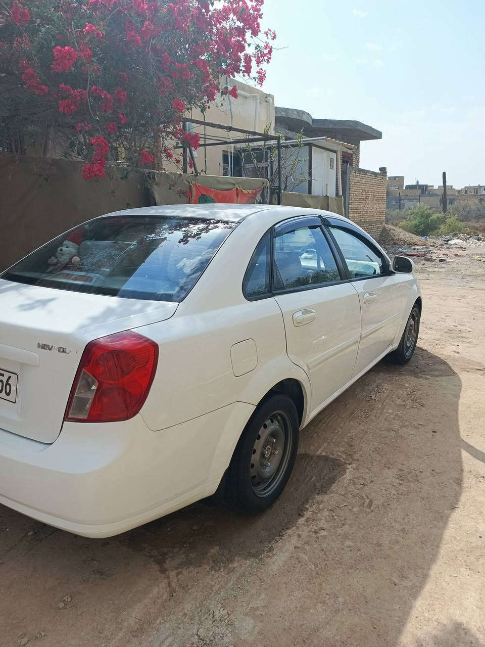 آلُـۜسلام عليكم للبيع سيارة اوبترة2011 رقم دولي
بسمي سيارة جاهزة من مكينة كير حدادية تخم تايرات جديده كهربائيات تحكم ستيرن شاشه 
تبريد ثلج وسيارة كلش حلوة غرفه جديدة السيارة احلة من الصور والسونار مالها موجود السعر 78 وبية مجال 
مكان السياره سوك الشيوخ 
***********
