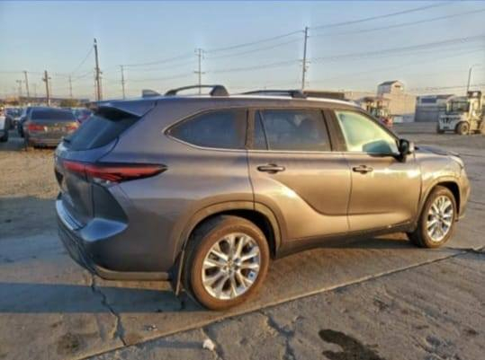 🚨 تنويه مهم
هذه السيارة معروضة بالمزاد الأمريكي 🇺🇸
والمزايدة والشراء تتم عن طريق مزاد دبي لمزاد السيارات الامريكي 🇮🇶
───────────────
📅 تاريخ المزاد: 
الاثنين :12/1/2026
💰 السعر: يتحدد في المزاد 
 TOYOTA HIGHLANDER LE 2024
⚠️ الضرر المسجّل : امامي, جانبي 
📊 الممشى:    mi 11.213  
🛠️ المحرك 2.4L/4
───────────────
📍 نظام تتبع مباشر: تشوف سيارتك لحظة بلحظة
🚛 تخليص كامل عن طريق الشركة بضمان.   
ملاحظه جدآ مهمه شركتنا وفرت إلى زبائنا الكرام أن يكون دفع المبلغ بشكل دفعات لحين وصول السياره الى ميناء ام قصر 
───────────────
📞 للتواصل:
📲***********
📱 ***********
📍 موقع البصره تقاطع المشراك مقابل مستشفى المواساة
