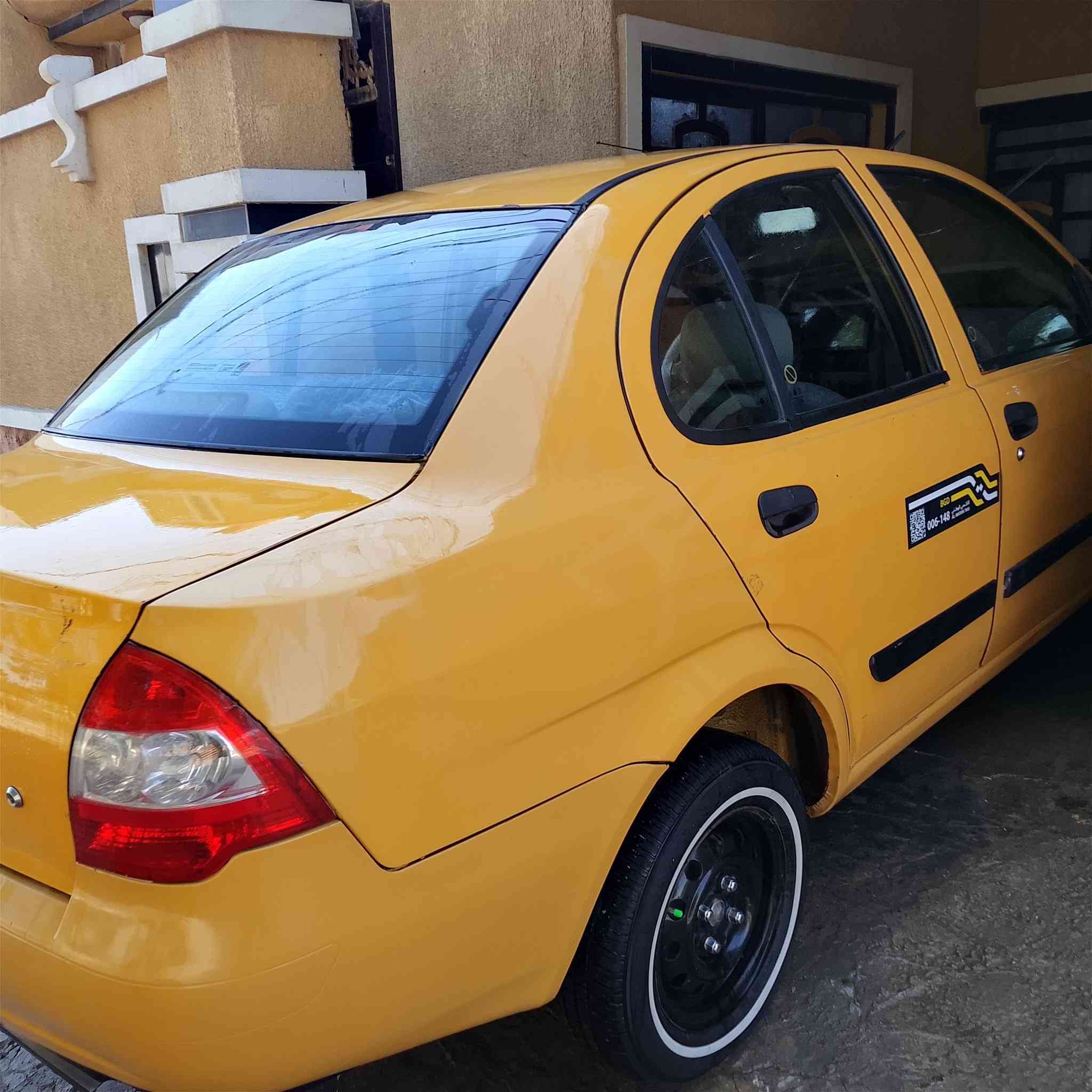 السلام عليكم طيبة للبيع
موديل 2016 مكينة جديدة كير تخم تاير خط. ابيع  سيارة ب اسمي مجددة لل٢٨ رقم انكليزي وخير من الله مكان بغداد 
سعر 35 بيها مجال بسيط
لتواصل ***********
