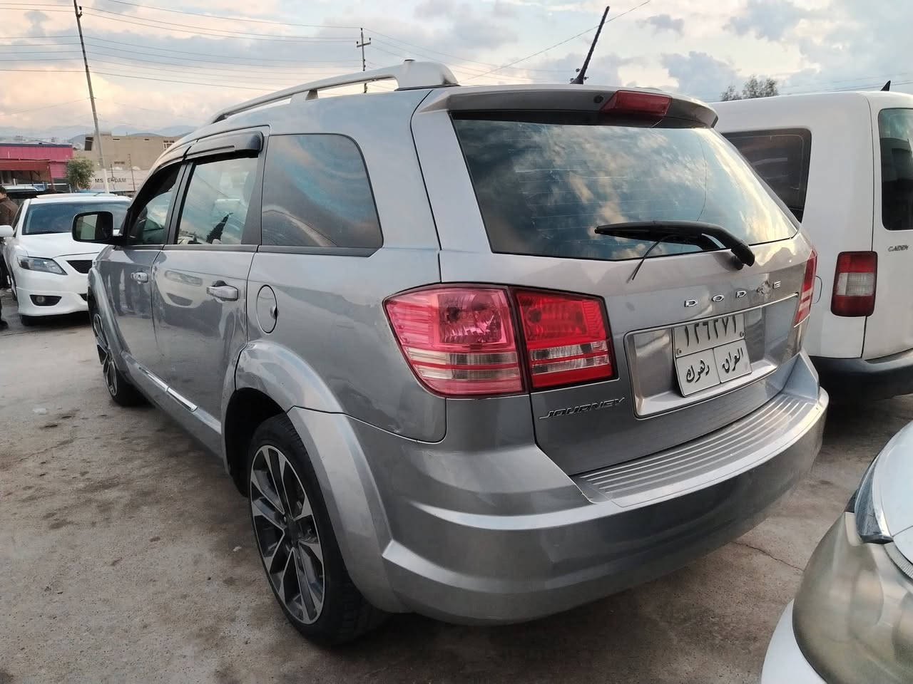 دوج جورني 
موديل 2016
٣قطعه صبغ
بي ايرباك
١٠٠٠ $ غرامه
سعر ١١٠ مجال


**إذا كنت صاحب هذا الإعلان وتريد حذفه لأي سبب، رجاءا أرسل رسالة إلى الدعم الفني**