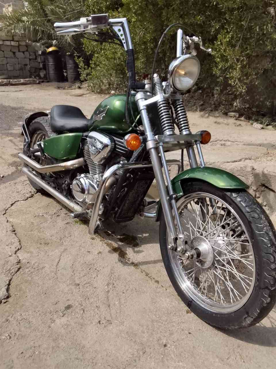 السلام عليكم أحبتي هارلي ببر بدون اوراق مكفوله كفاله عامه نقصه شي واحد الدراجه تبخر فقط كهربائيات كفاله عليه تزويد سعر مليون و250 وبيه مجال للشراي مكاني بغداد السيديه أو الزعفرانية للتواصل ***********
