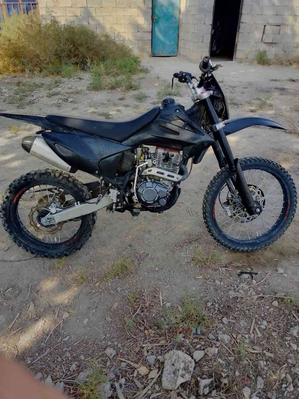 سلام عليكم شباب قفاز للبيع مو ديل 24ليريدهه يجي خاص


**إذا كنت صاحب هذا الإعلان وتريد حذفه لأي سبب، رجاءا أرسل رسالة إلى الدعم الفني**