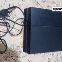 بلايستيشن 4 • يدين أصلية وتجارية • ريزيدنت ايفل 2