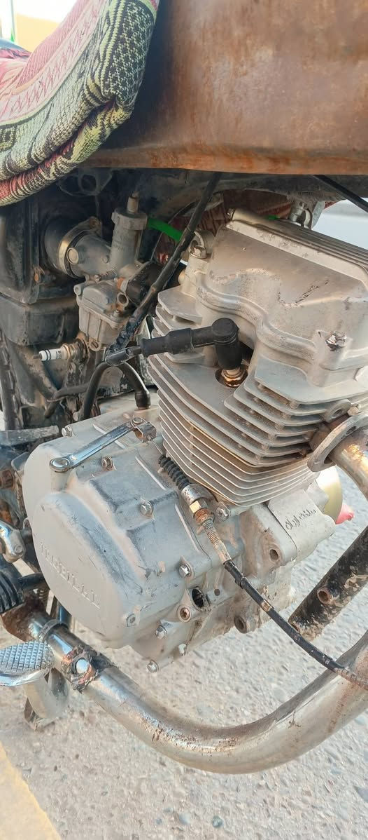 سلام عليكم اربعه كير للبيع نقص هندر وقبق ماكينت ورباط مكينه ب 200 وبيها مجال مكاني  كربلاء الحر
+9647812033543


**إذا كنت صاحب هذا الإعلان وتريد حذفه لأي سبب، رجاءا أرسل رسالة إلى الدعم الفني**