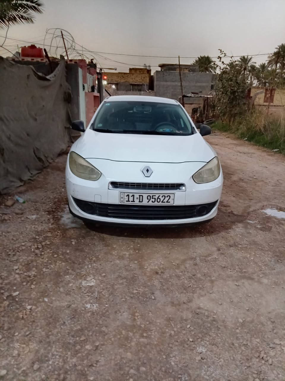 سلام عليكم رينو موديل 12 سياره على وضع شركه 
معروضه 75 وبيها مجال مراوس ترهم حسب قناعه 
***********
