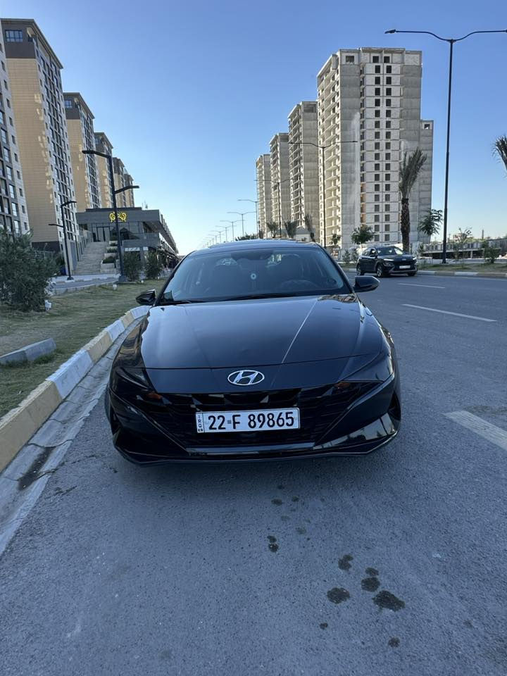 سلام عليكم من رخصة الادمن
سيارة النترا 2022 
فول مواصفات امريكي والحادث بسيط كما موضح بلصور سيارة ماشيه 55 حقيقي سياره حلوه ماشالله بدون دواخل بدون لغود ولا ايرباك طاك بيه 
المواصفات فول للاخير 
تحكم ستيرين 
توقف ذاتي من خلال الرادارات الموجوده 
رادار خلفي امامي جانبي من جميع الاتجاهات 
كاميرا كشنات تدفئة فتحه سقف 
ثلاث انظمة سبورت طبيعي ذكي سمارت السياره تتحكم بصرف الوقود في وضع السمارت 
شاشة دجتل كاملة 
سايت بريك كهربائي 
ويل كب مال فول تشغيل عن بعد نقاط عمياء 
السياره كله ليبل واحد عدا البنيد مبدل اصلي
السياره ماشالله حلوه 
السعر الي رايده انشالله 150 وبيه مجال 
الرقم اربيل تحويل ثاني يوم
***********
***********
