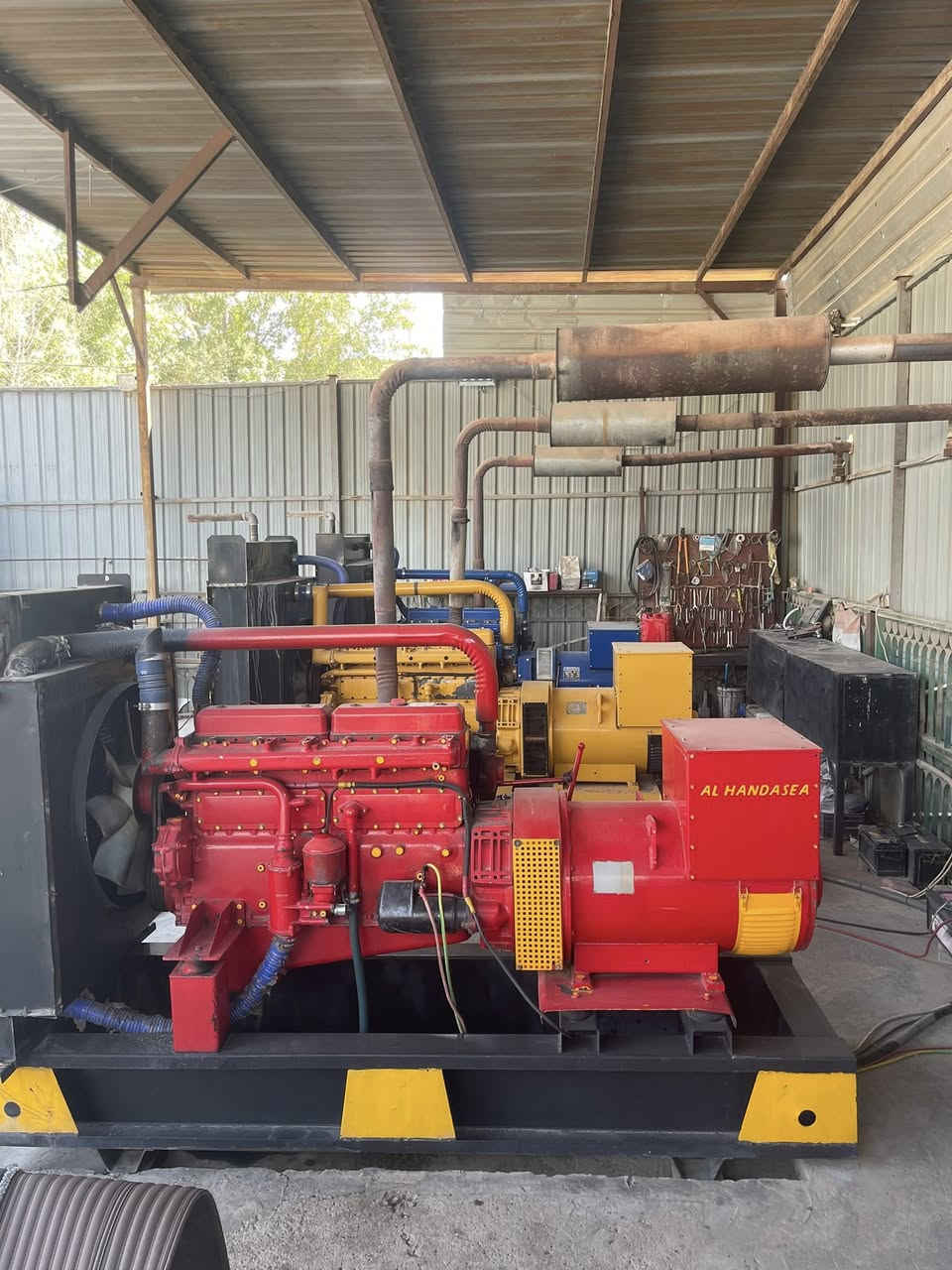 للبيع شارع فلسطين مقابل مستشفى العالمي حمل ٨٠٠ حصه ٣٠٠ كاع امنه
***********
