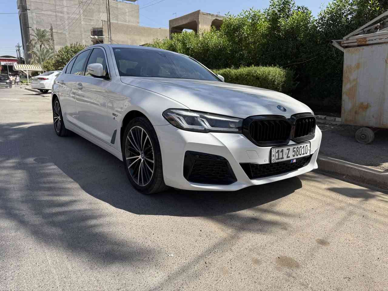 BMW 530E
مكلف بالنشر
هايبرد بلك ان
ماشي 35 mi
كت M
وباقي المواصفات المعروفه
معاها شاحنه
السياره بدون ايرباك
حادث جاملغ امامي جهة سايق وشويه من البنيد
السعر 33 وبي مجال 
للاستفسار واتساب ***********
