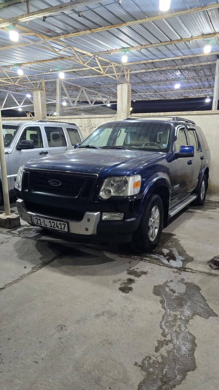 السلام عليكم للبيع او للمراوس
فورد اكسبلور موديل 2010 خليجي
 فول مواصفات عده فتحه كفاله عامه من صبغ 
7 راكب داخل بيجي محرك 6 سلندر 4.0 
تبريد 3 قطع مركزي سياره جديده تخم تاير جديد توه مشدود 
تبريد وتدفئه شغاله حداده ومكينه وكير بشرط بلكارتون سياره ع وضع شركه مكانها البصرة 
السعر 98 وبيها مجال للشراي 
*********** الرقم بي واتساب واتصال
