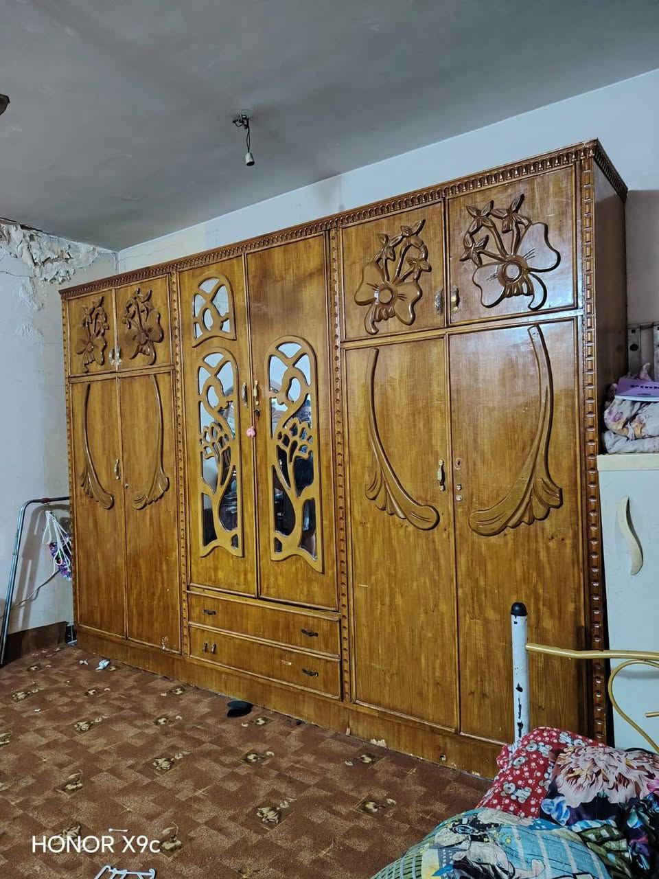 ***********كنتور ابو ٦ بيبان مع ملحق تزكام عراقي ٣٠٠ الف
