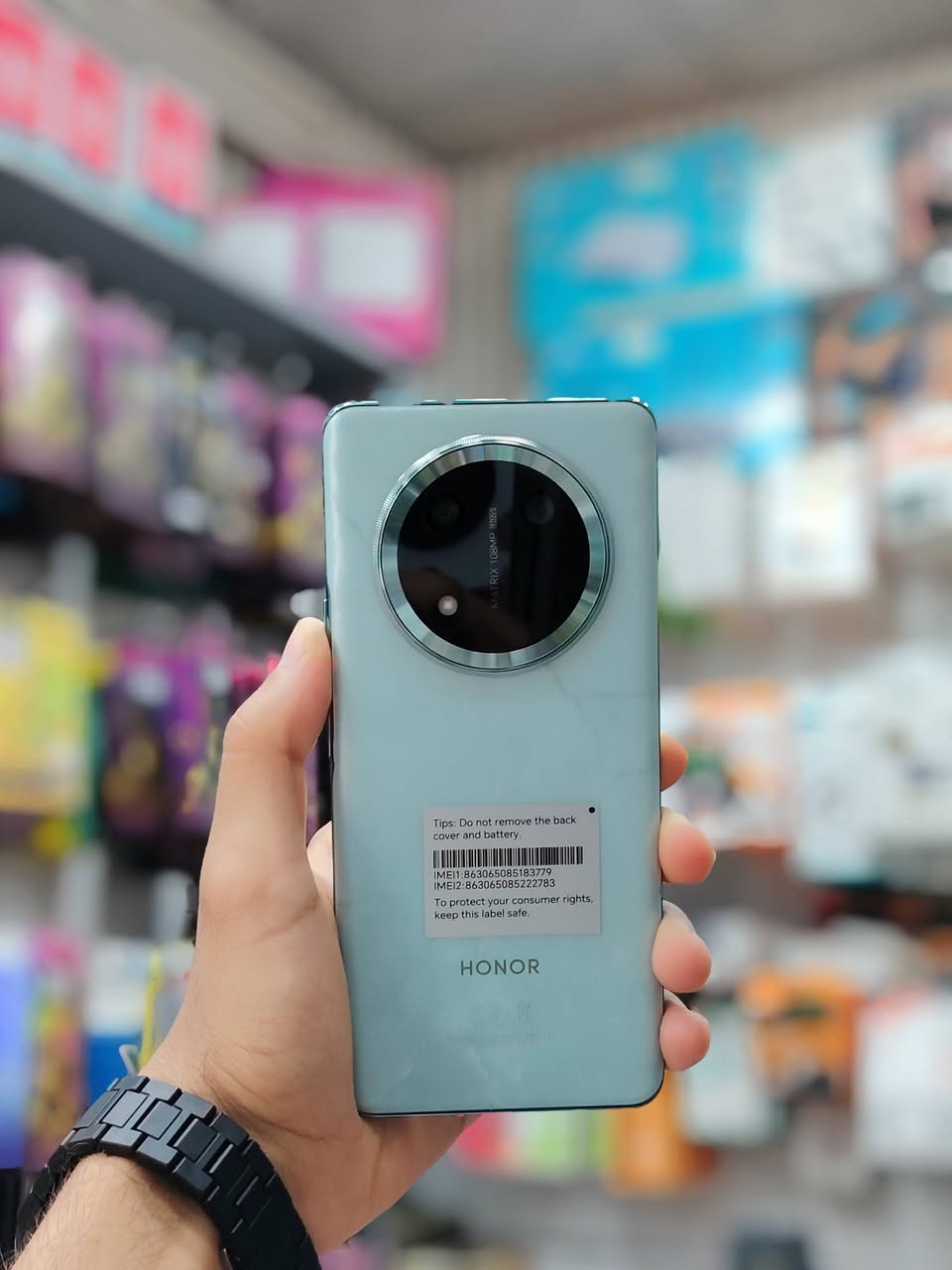للبيع جهاز جديد ضمان سنة Honor X9c 5g ✅✅
الجهاز يدعم 60فريم ببجي و 90فريم في العاب أخرى ✅
ذاكرة أساسية 256 ذاكرة خارجيه (عشوائية) ١٢/١٢ ✅
الجهاز مقاوم للماء والكسر ✅
🟢 العنوان كربلاء - طويريج - مدخل السوق المسقف 
مكتب بركات أهل البيت 
🟢 السعر 445 ألف 
🟢 متوفر توصيل جميع محافظات العراق 
🟢 للحجز الاتصال بالأرقام *********** - ***********
