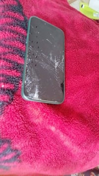 ايفون ١٢ برو • ٢٥٦ • شاشة سوده