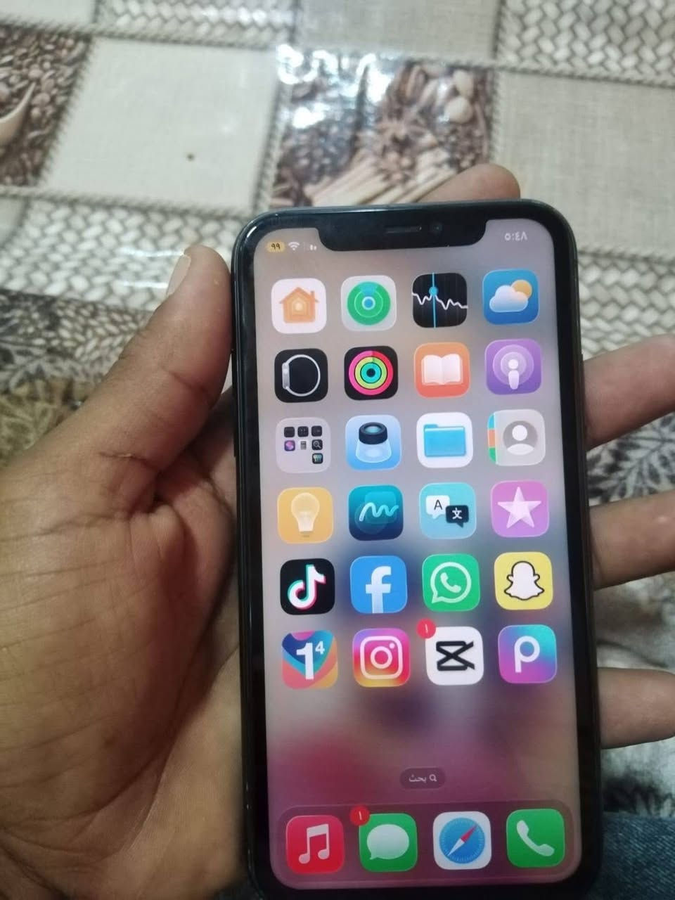 ايفون ١١
ذاكره ١٢٨ 
مستبدل شاشه نوعيه اصليه ثلث طوبات 
مستبدل بطاريه ١٠٠
فيس ايدي متوقف 

باقي كله بلادي جهاز حيل نضيف انضف من الصوره 

سعره ٢٢٥ وبي مجال مكاني حويجه


**إذا كنت صاحب هذا الإعلان وتريد حذفه لأي سبب، رجاءا أرسل رسالة إلى الدعم الفني**