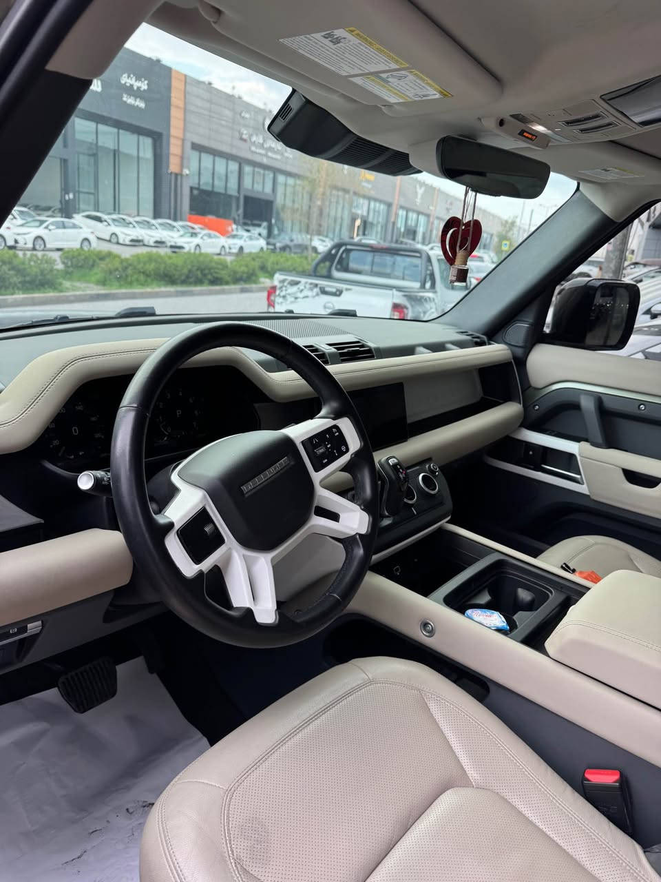 سعرررررررررررر😱٦٣٠$😱
موديل:-٢٠٢٤
سياره ٢٠الف كم ماشيه
سياره (٦)سلندر 
وغرد أمريكي واحد قطعه سبوخ بدون دواخل بدون ايرباگ
سياره جديد  
محرم و گير و كهرباء و حتى ايرباگ بشرط 
سياره نظيف كلش 🔥
سعرررر😱٦٣٠$😱
📞0751 571 71 72
What’s aap📞0771 445 52 62 أربيل, العراق
