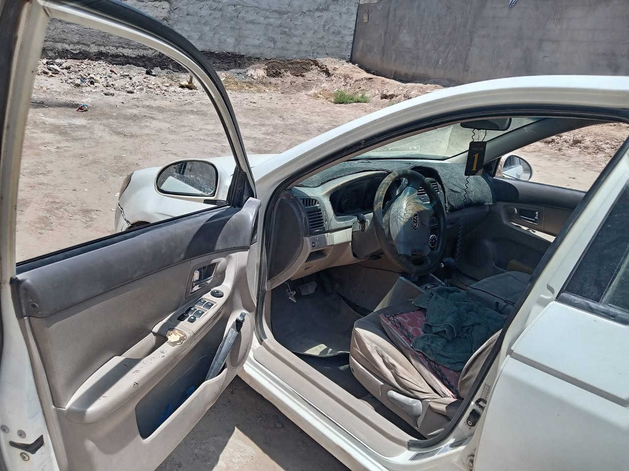 السلام عليكم
كيا سبكتره موديل ٢٠٠٨ وارد امريكي

رقم بابل بسمي 

محرك ٢٠٠٠ لا تبخير ولا تنقيص

كير بي عته بصيطه 

تبريد نقص غاز تخم تاير جديد

كَشر السياره لا تسئلني عليه تعال وشوف بعينك

ابيعك كوم حديد السعر المطلوب (60) وبيها مجال بصيط

 مامتواجد عالفيس رقم تلفون *********** عنوان  بابل جبله
رجاء الي ميعجبه ليعلق  وسيمع كلام محلو
