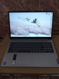 لينوفا • رام ٤ • ويندوز ١١ برو