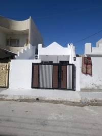 حي العسكري • ١٠٠م • بناء حديث