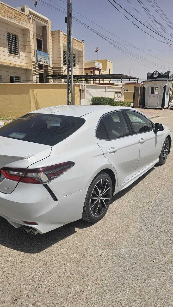 كامري ٢٠٢٣ اس اي 
رقم بغداد 
بانزيل 
بيه فقط بارد بصندوق اي صبغ مابيه ضرر
سويج مو بصمه 
ماشيه ٦٠ ميل 
التواصل ***********
