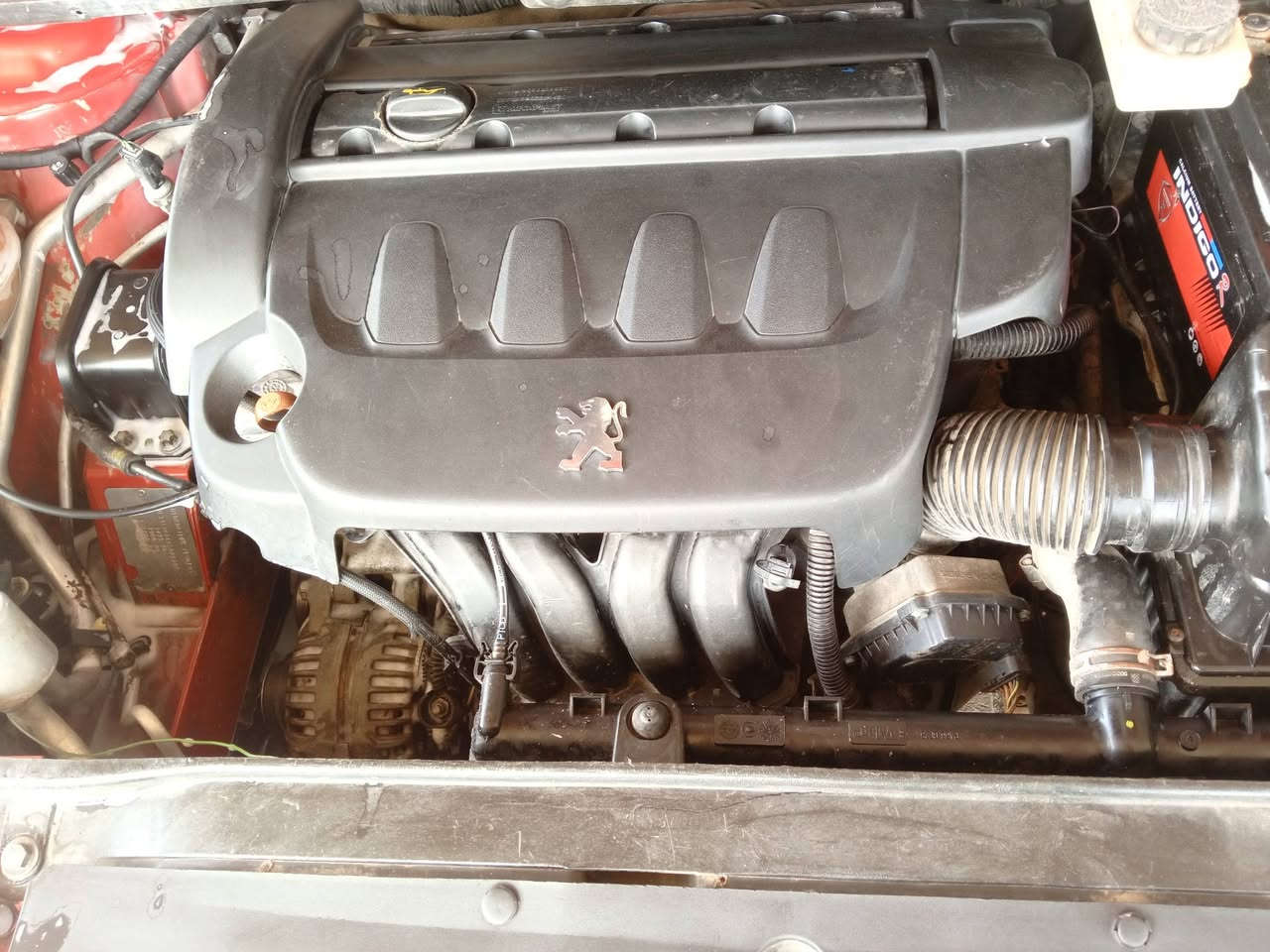 السلام عليكم بيجو 2006 مكينه 2000 مكفولة من الظربه والصبغ فقط مكانات اثر جراد كير  مكينه صدر تخم تاير كهربائيات دواخل بلاد تبريد ثلج ثلاجه شغاله السعر 60 بيه مجال حك الجيه ***********
