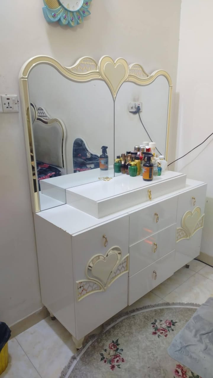 #للبيع غرفه تركي 9 قطع كلش نضيفه ومستعجلين ع بيعتها السعر 530 العنوان حله الكرامه


**إذا كنت صاحب هذا الإعلان وتريد حذفه لأي سبب، رجاءا أرسل رسالة إلى الدعم الفني**