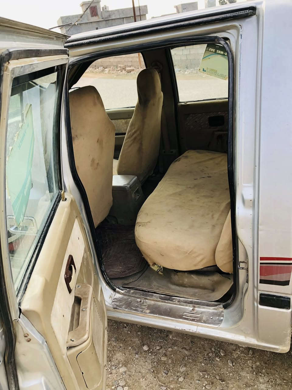 كنو موديل 2006للبيع السعر 26وبيها مجال الاستفسار  ***********  ***********
