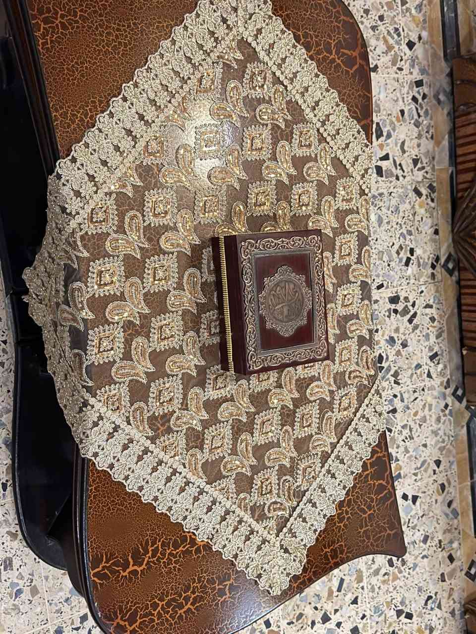 تخم ونص 16 مقعد للبيع نظيف كلش مع طبله وسطيه كبيره  و 6 صغار السعر 600 الف وبي محال للشراي. مكاني بغداد الشعب خاص مفتوح


**إذا كنت صاحب هذا الإعلان وتريد حذفه لأي سبب، رجاءا أرسل رسالة إلى الدعم الفني**