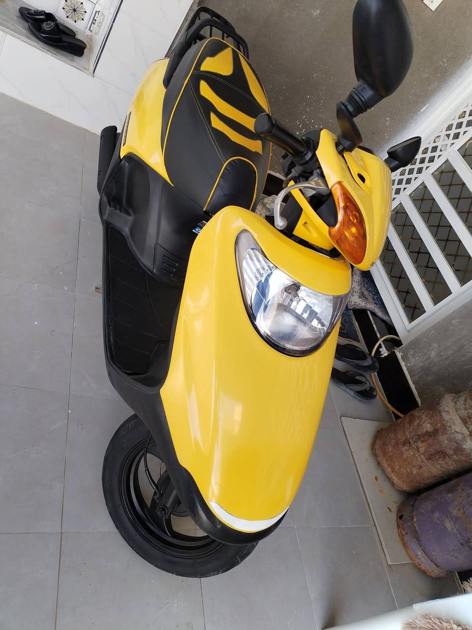 السلام عليكم دراجة سبيسي رمبة ياباني للبيع نضافتها ١٠٠٪ كلها بلادية للإستفسار الاتصال على رقم الهاتف  ،
***********
