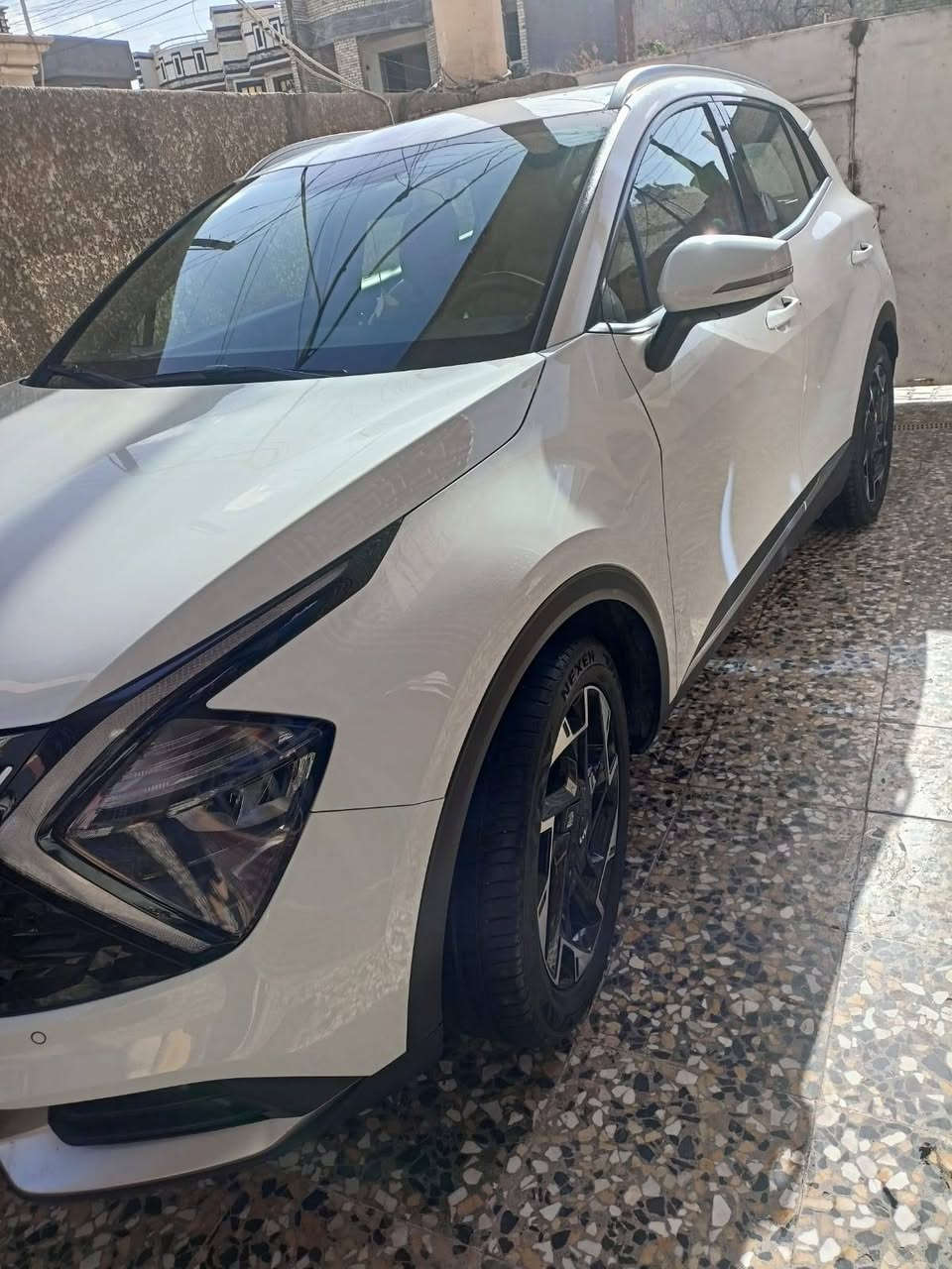 السلام عليكم سياره سبورتج موديل 2023مكفوله كفاله عامه السعر 217وبيهه مجال الرقم‏‏‪***********‬‏ مكان بغداد جسر ديالي القديم
