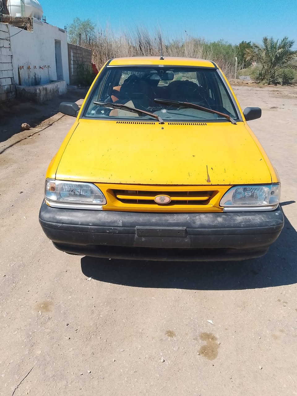 سلام عليكم سايبه موديل 14 منفيس مال شركه سيار جاهز جديد مانقص برغي تبريد ثلج. حداديه جديد مكينه وكير شرط  سيار كفالة عامه بدون ضربه بيه طخه بالباب فقط  السعر  16.وبيه مجال الشراي  مكاني بالديوانيه قضاء الدغار  رقم ستفار  ***********
