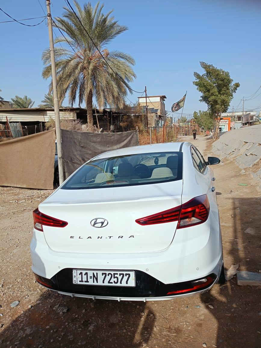 انتره لبيع مديل 2020
بسمي سياره حلوه حله من صوره مشيه 55 
سياره جديده بيه قطعه وحده باب خلفيه بس 
صبغ لا فتح ولا شد ولباقي مكفول حفاله عمه 
جديده معنه كلمه مكينه وكير وتبريد مكفولات 
سياره عله وضع شركه والله فول واحد عله واحد 
مرئ شفط فتحه حساسات اماميه وخلفيه بصمه 
قطعتين تبريد هواي بيه موصفات فول واحد عله واحد 
ستفسار هذه رقمي 
***********
