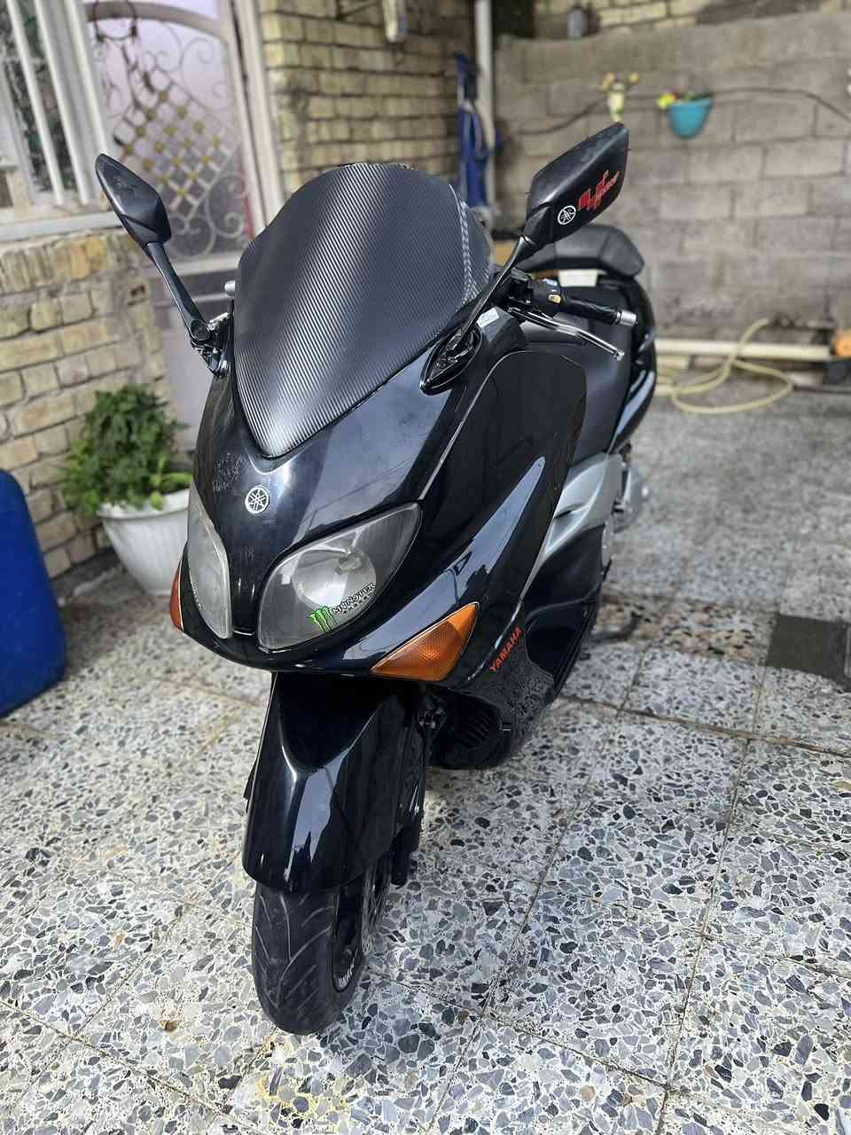 السلام عليكم تي ماكس 2007
دراجه مكفوله مكينه كهربائيات 

ماشيه 56 حقيقي 

بيه كامره من وره بلاديه بس يردلها برمجه 

كزوز رياضي صوت طرب 

ول باقي كله بلادي 

بغداد محموديه 

جيب فيتر وياك وتعال 

افحص ع راحتك 

وتساب فقط ***********
