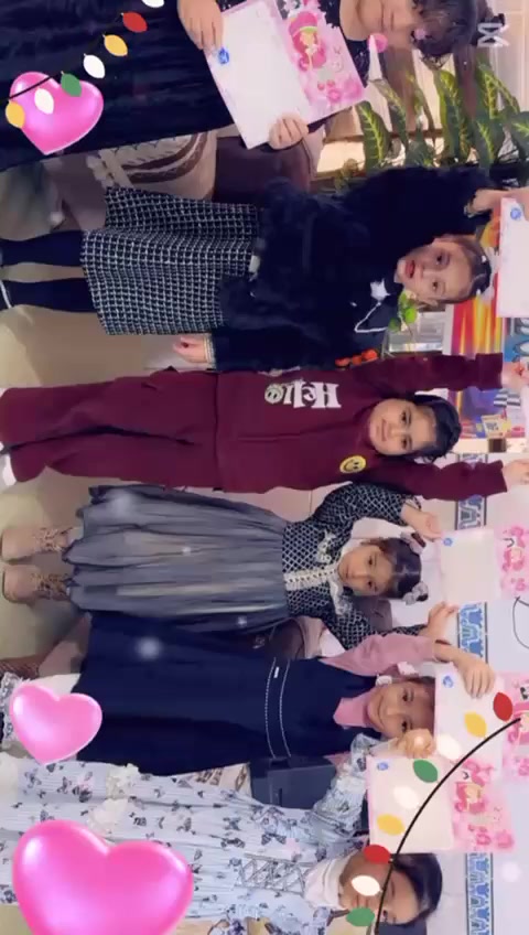 🎓✨ اليوم وزعنا شهادات أبطال روضتنا ✨🎓
فخورين بيهم وبإنجازهم الحلو 🤍
شكراً لأهالينا على ثقتكم بينا 🌷
ألف مبروك يا أبطال 🎉💛📢 روضة وحضانة🧑‍🏫العلم نور النموذجيه@نستقبل الاطفال من عمر 3 الئ 7 سنوات💁مميزات روضتنا👍وجود كادر ذات خبره ومؤهلات اكادميه ذات كفاءه عاليه🧑‍🏫تمهيدي/تحضيري/حضانه/صعوبات التعلم/والتخاطب اللغوي💁مع مدربه اختصاصايضآ دروس اخلاقيه تربويه تعديل سلوك🧑‍🏫منهجنا/قراءه/رياضيات/علوم/اسلاميه/انكليزي/فرنسي/أساليب تعليميه حديثه💁لايصال المعلومات للطفل بأحدث الانشطه📚أنشطة حركيه👯رياضه الاطفال🏋️وسائل تعليمية 🧑‍💻مع فترات ترفيهيه الاطفال👯سينما داخل روضة تعرض افلام دينيه تعليميه 🎥وجبة فطور🧀مجانيةصفوف مكيفه 🥶يوجد كامرات 📸أون لاين📸 بث مباشر يعني صرت بيتك وشوف ابنك بمبايلك📱يوجد مربيه خاصه💁لاطفال الحضانه مسؤوله عن كل ملتزماتهَم🥰 وجود معلمه🧑‍🏫 لتعليم  وسائل التركيز والانتباه لي تناسب اعمارهم💁يوجد خطوط🚕 مكيفه لنقل الطلاب مع وجود مس مسؤوله عن تسليم الطفل🧒يبدء الدوام من ساعه 7 صباحا الئ ساعه 1 ضهر يوجد أوفر تايم لساعه 4 عصرا يوجد اشتراك يومي💁العنوان🏩مقابيل شقق الحبيبيه شارع الصيانه فرع  مرقد السيده رقيه💁الاستفسار📱*********** يوجد واتساب
