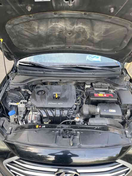 السلام عليكم 👋
النترا موديل 2018🏎️
حادثها خلفي صندوك وجاملغ بارد  موضح بل صور 
بجم كبس 
ارباكات سليمه كل موضح بل سونر 
موصفات نص 
السياره ماشية 66im
كير مكينه كفاله 
صدرها جديد 
ادامه كامله سياره متصرف عليها 
السعر 118 وبي مجال قليل 
المكان _بغداد _حي العدل 

***********
