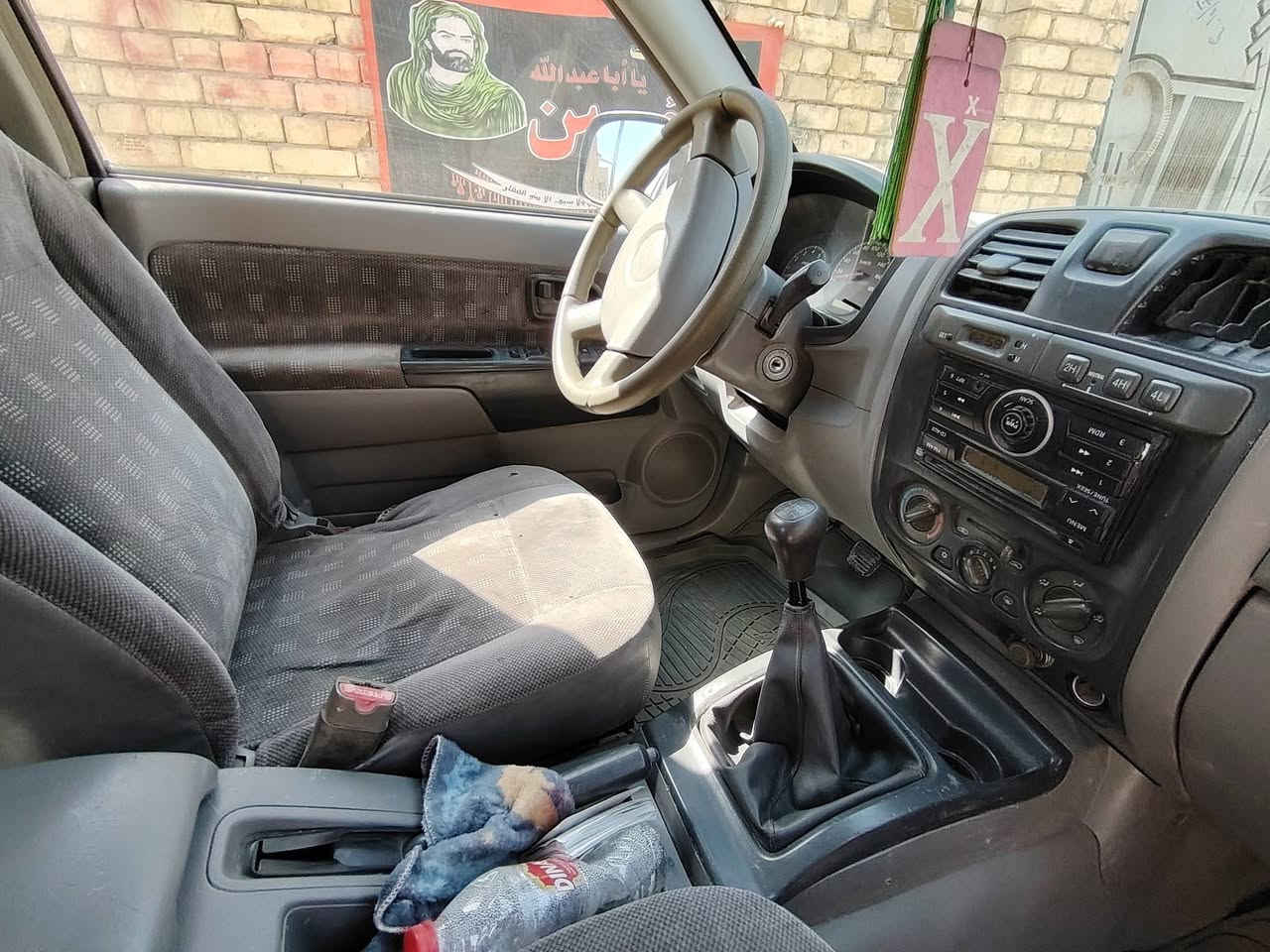 السلام عليكم سياره شوفر ليت أمريكي رقم بغداد سنويه الئ 2031 موديل 2005 مكينه ٦ سلندر سياره جاهزه ماناقصه شي الشراري الاتصال ع الرقم التالي ***********
