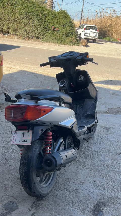 سلام عليكم شباب سكنس فحل للبيع كابريتر  شلعه و معدل بيهة كلجات رياضي و سلف رياضي كهربائيات كلهة شغاله مكينتهة خير من الله مكانه بغداد وره صيطرت شعب ***********
