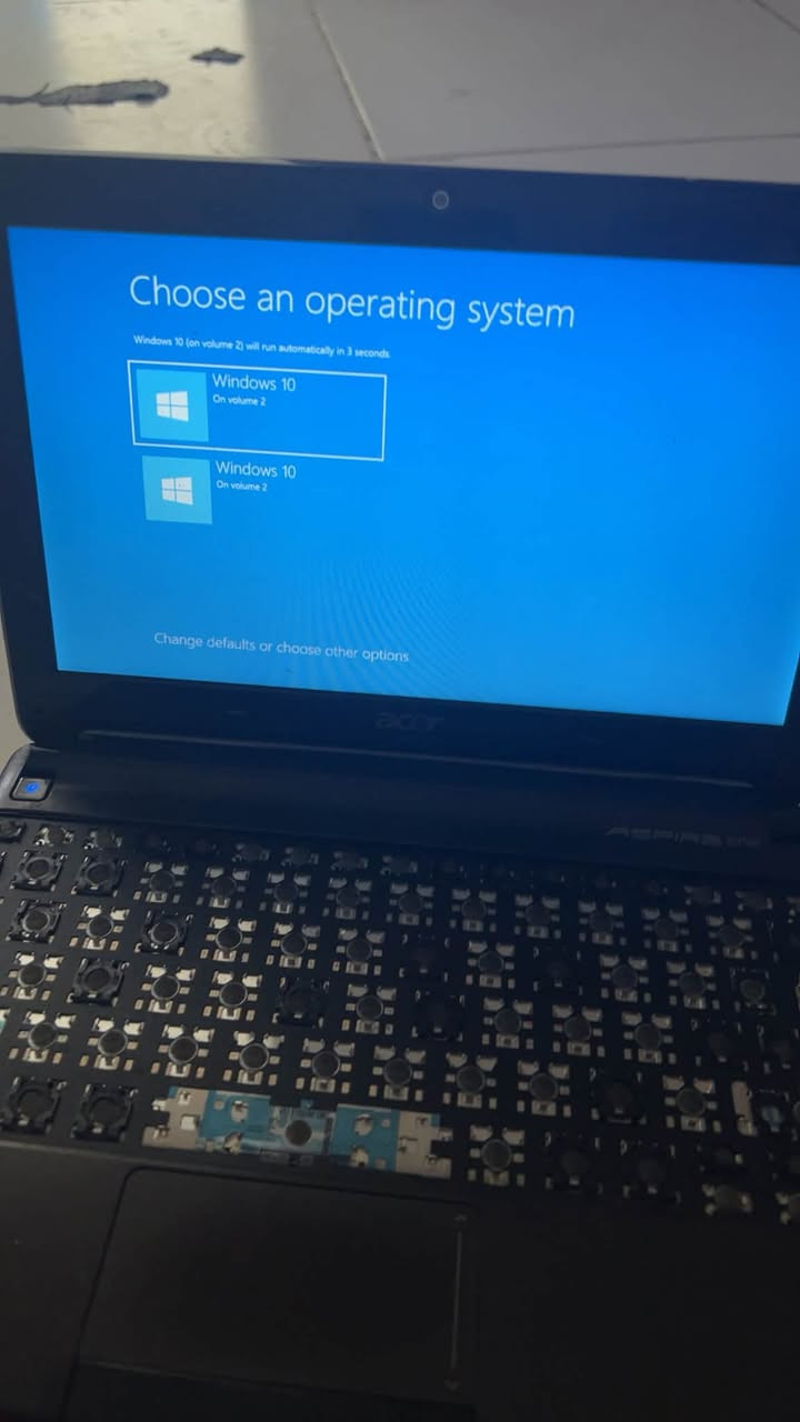 لابتوب ايسر منى صغير للبيع شغال بس دكم الكيبورد واكعه حجم شاشه 10 .1 مواصفاته بسيطه وسعره كلش مناسب


**إذا كنت صاحب هذا الإعلان وتريد حذفه لأي سبب، رجاءا أرسل رسالة إلى الدعم الفني**