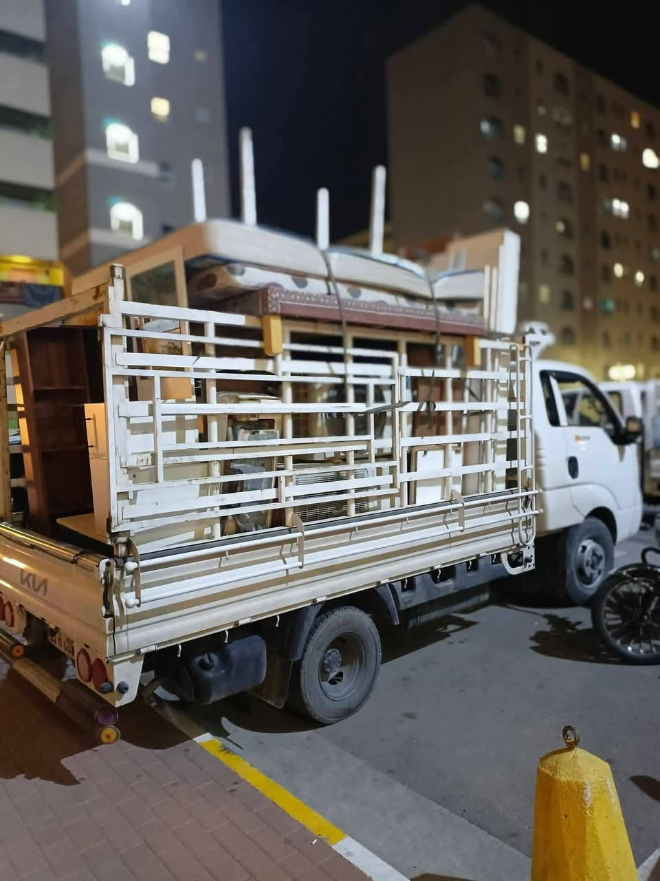 خدمة نقل أثاث داخل وخارج بغداد
📦 تحميل • تفريغ • نقل
🛠 كادر مختص بفتح وشد الغرف والسبالت
⏱ متواجدين 24 ساعة لخدمتكم في أي وقت
✅ عمالة محترفة وخبرة عالية
✅ أسعار تنافسية تناسب الجميع
✅ شغل نظيف ومرتب من الباب للباب
📍 نغطي جميع مناطق بغداد وخارجها
📞 للتواصل:
📱 واتساب: ***********
☎️ اتصال مباشر: ***********
هم لا تتردد… أثاثك أمانة بيدنا 🤝
#نقل_أثاث
#فتح_شد_غرف
#نقل_داخل_بغداد
#عمال_تحميل
#خدمة_24ساعة
